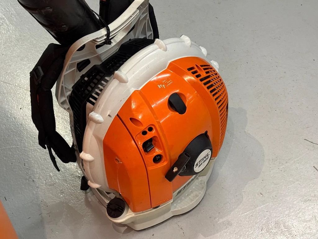 Laubsauggerät & Blasgerät typu Stihl gebruikte br600 bladblazer rugedragen blazer, Gebrauchtmaschine v Ameide (Obrázek 2)