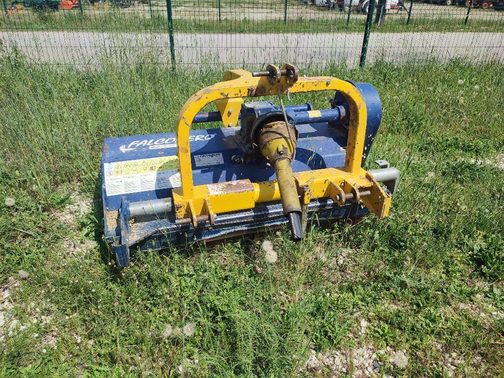 Laubschneider tipa Sonstige TIGRA135, Gebrauchtmaschine u CAVAILLON (Slika 2)