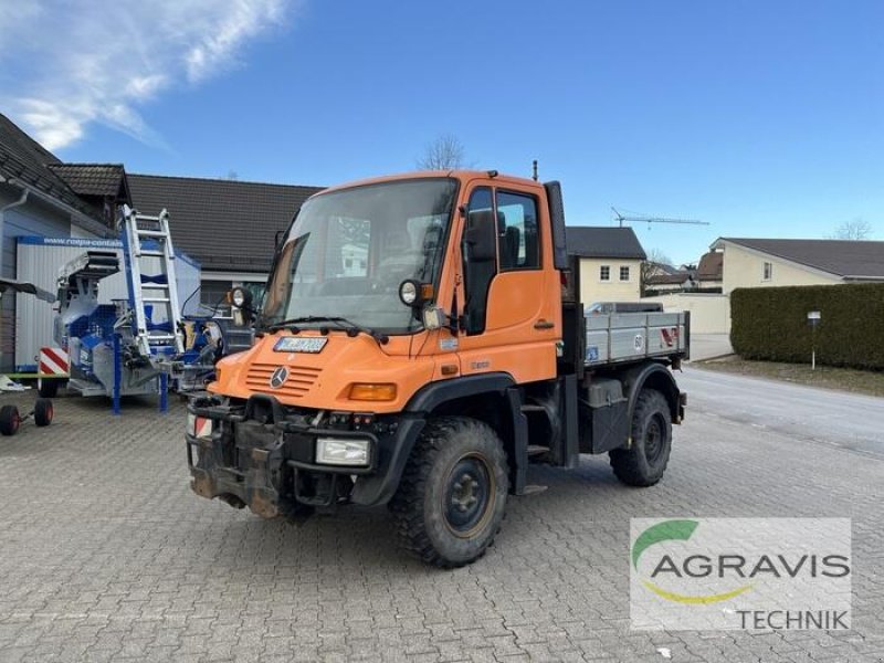 LKW of the type Benz UNIMOG, Gebrauchtmaschine in Meschede (Picture 1)