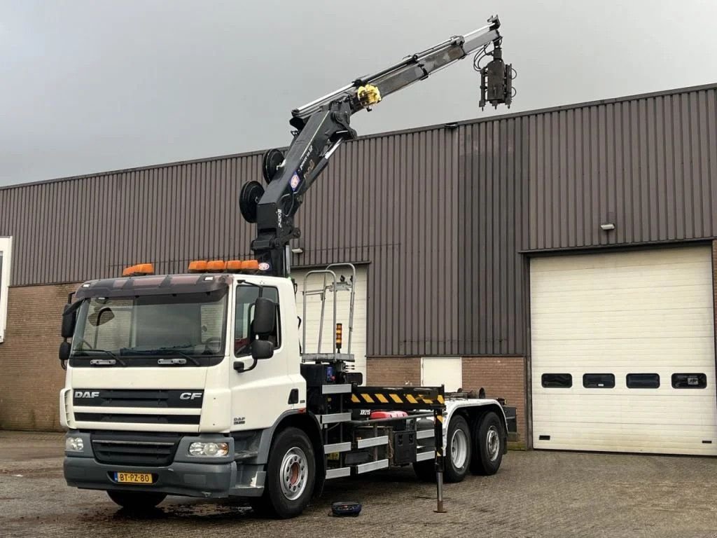 LKW tip DAF CF 75 / Euro5 / HMF 2420 Kraan / Haakarm / Radio remote / Only 3, Gebrauchtmaschine in Ammerzoden (Poză 1)