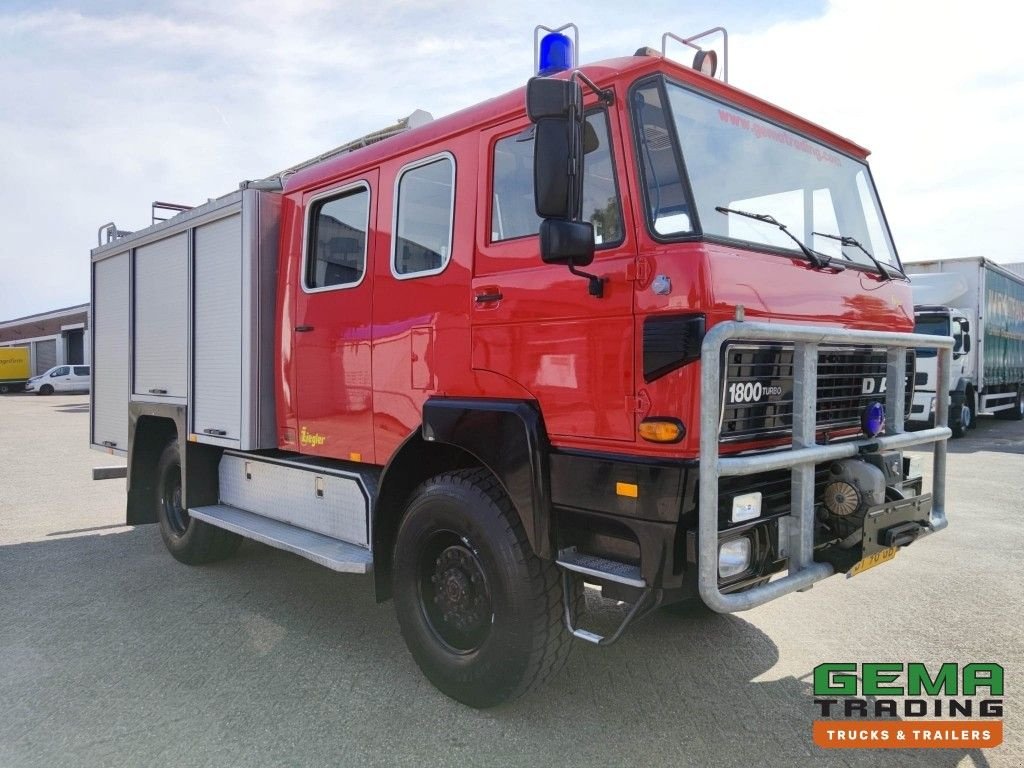 LKW of the type DAF FAV 1800 DHTD 360 4x4 Dubbel Cab (10 pers) Ziegler TS10 LD2800, Gebrauchtmaschine in Oud Gastel (Picture 2)