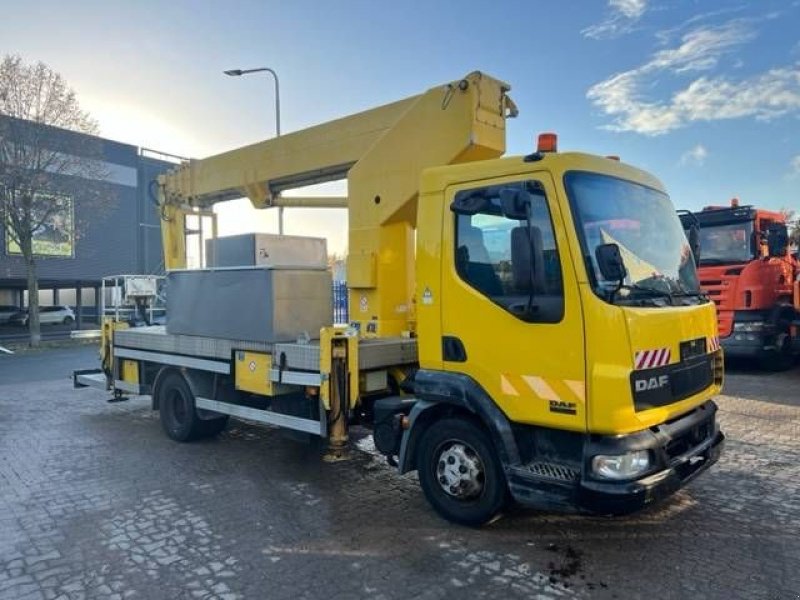 LKW tipa DAF LF 45, Gebrauchtmaschine u Antwerpen (Slika 3)