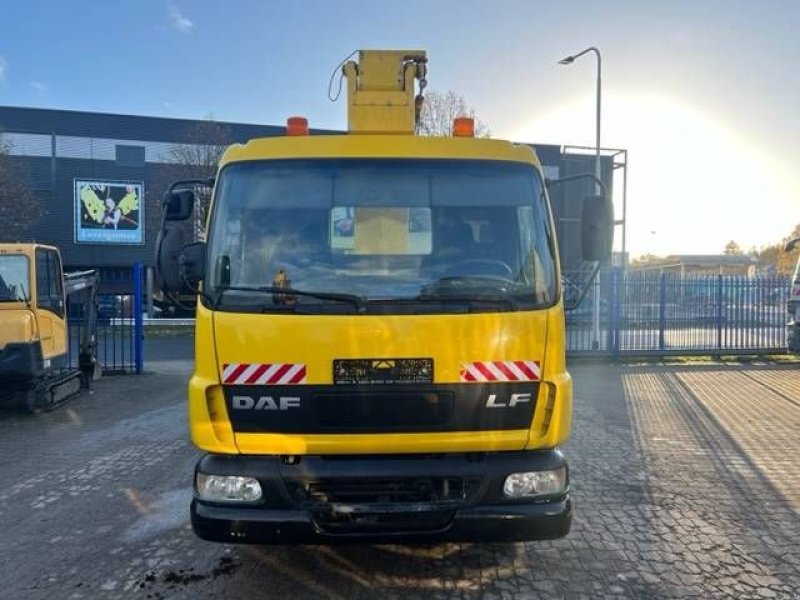 LKW tipa DAF LF 45, Gebrauchtmaschine u Antwerpen (Slika 2)