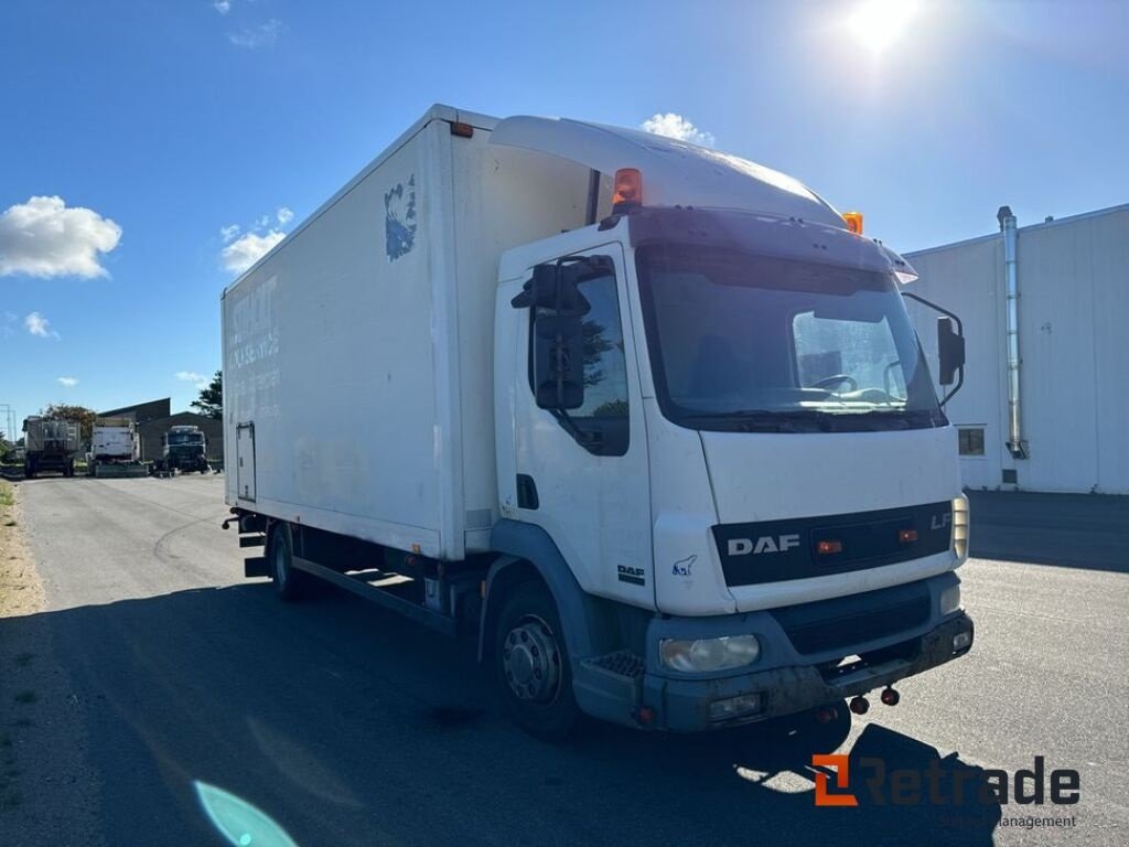 LKW van het type DAF LF, Gebrauchtmaschine in Rødovre (Foto 3)