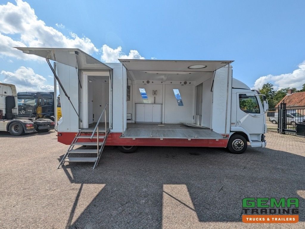 LKW типа DAF LF45.160 Daycab 4x2 Euro3 Manual - Mobile office / Mobile Home /, Gebrauchtmaschine в Oud Gastel (Фотография 11)