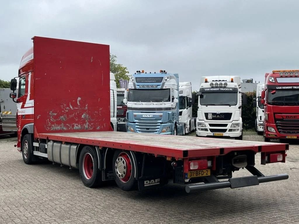 LKW tip DAF XF 460 FAR / Euro6 / Manual / Fourage / 6x2 / 105 cm laadvloer /, Gebrauchtmaschine in Ammerzoden (Poză 3)