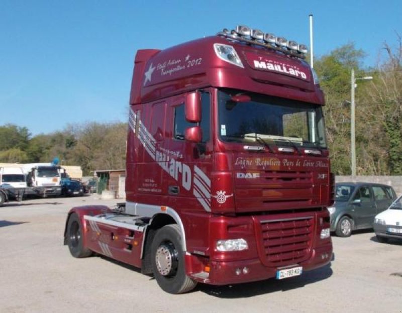 LKW Türe ait DAF XF105, Gebrauchtmaschine içinde Bourron Marlotte (resim 4)