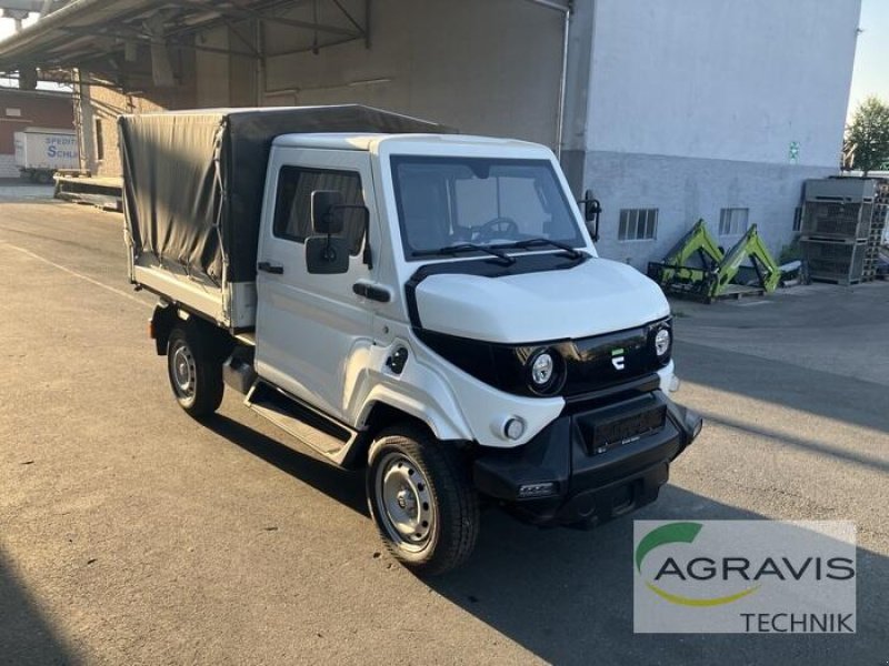 LKW du type EVUM ACAR, Neumaschine en Lage (Photo 2)