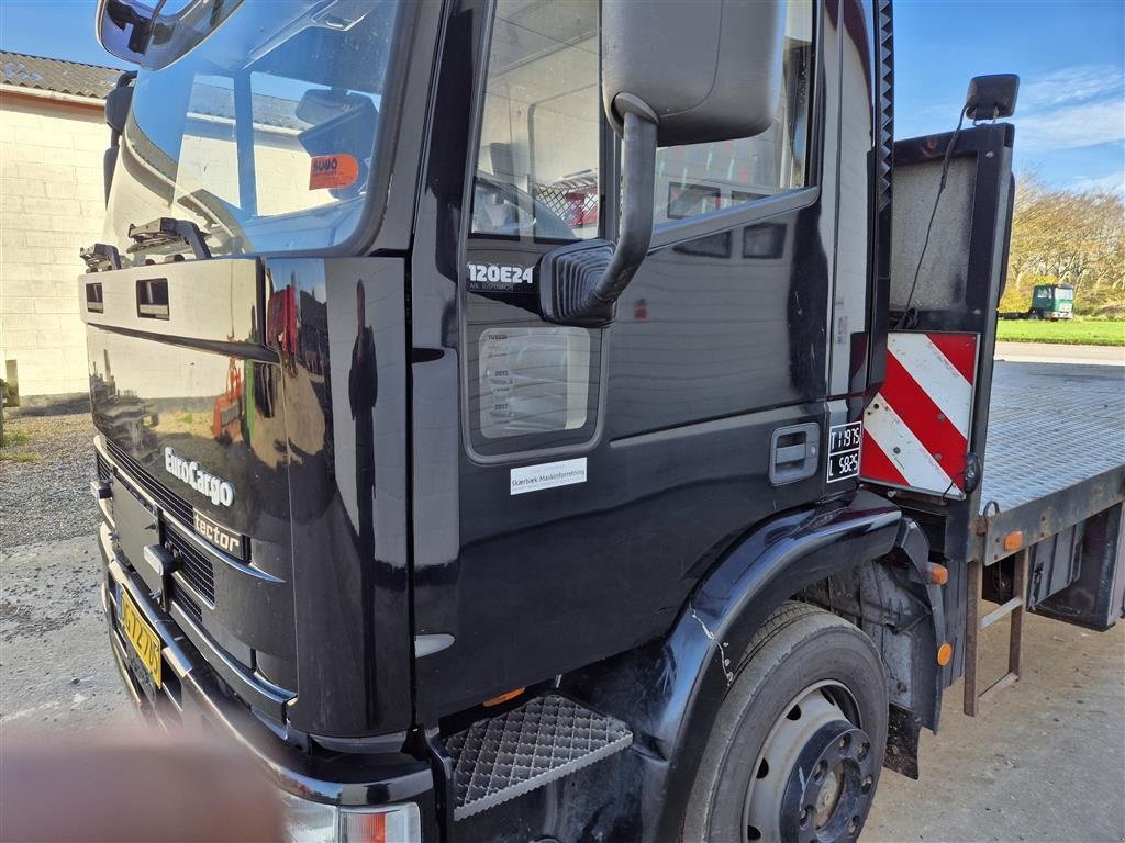 LKW des Typs Iveco EuroCargo 120EL21 120 E 24/P, Gebrauchtmaschine in Skærbæk (Bild 4)