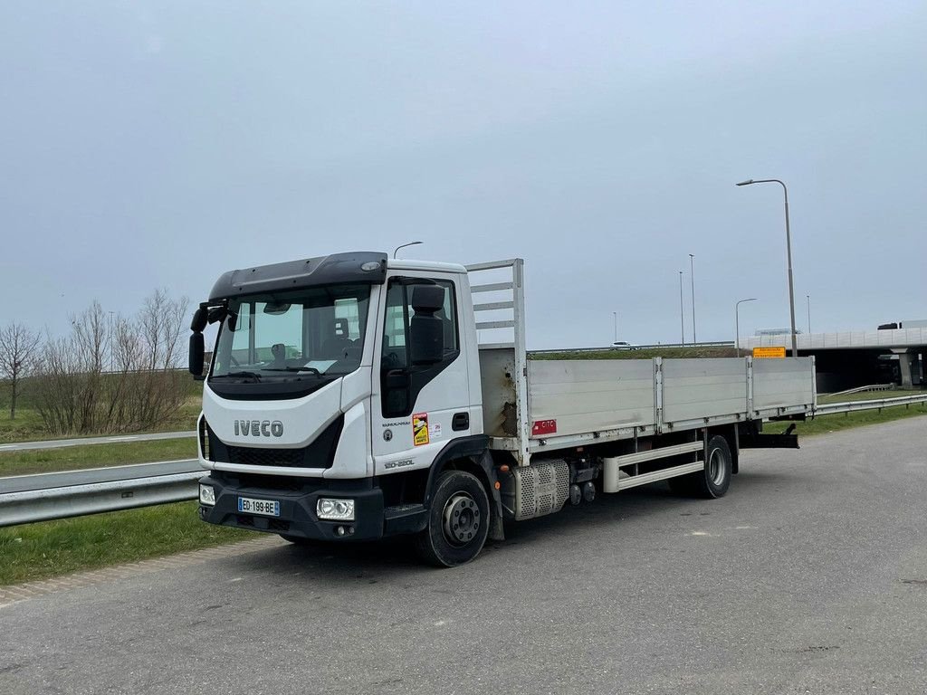 LKW типа Iveco EUROCARGO 4x2 ML120EL22P Platform Truck, Gebrauchtmaschine в Velddriel (Фотография 1)