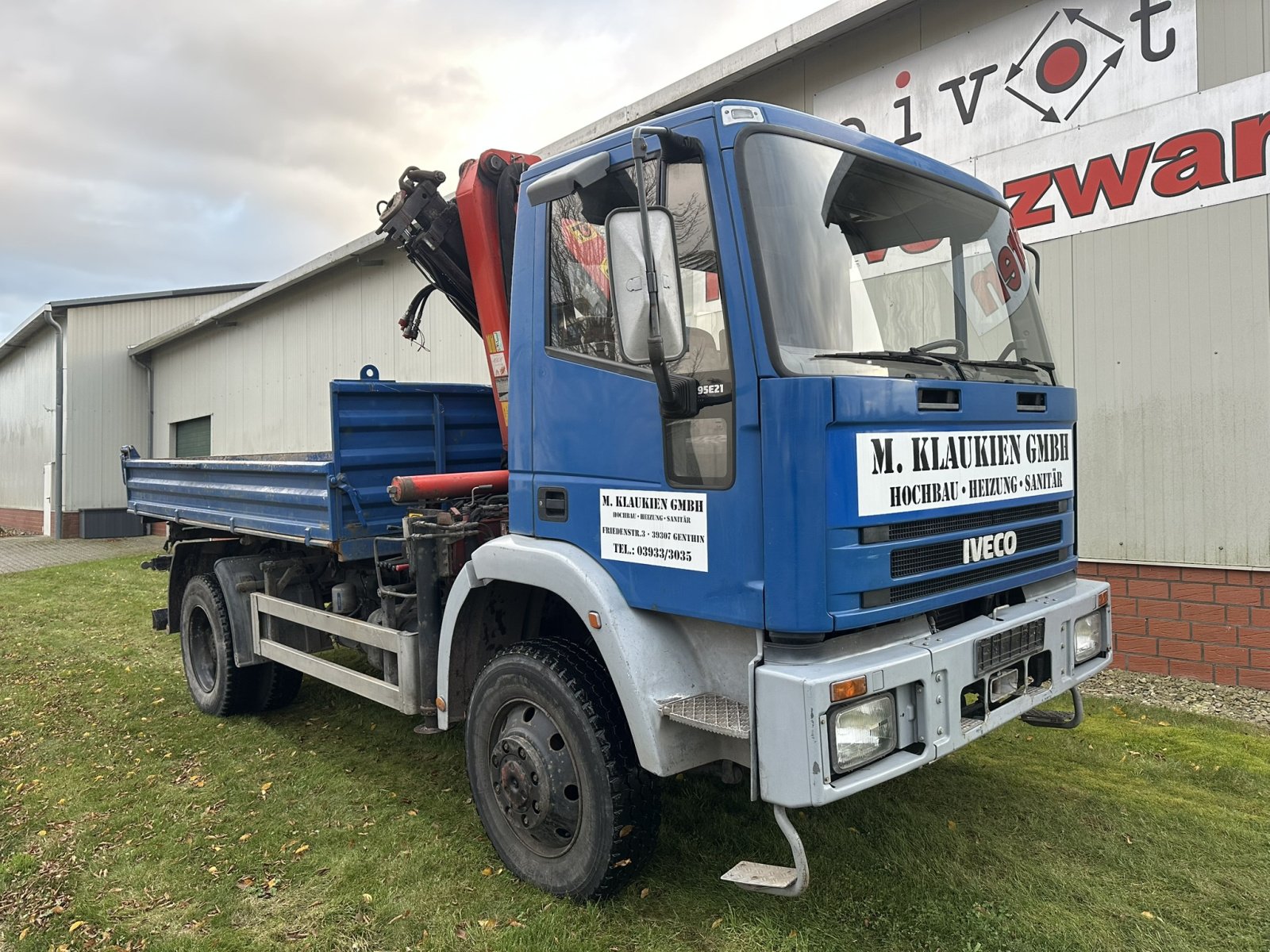 LKW des Typs Iveco EuroCargo 95E21 Modell ML 95 E *Kipper mit Ladekran 12t, Gebrauchtmaschine in Wagenfeld (Bild 4)