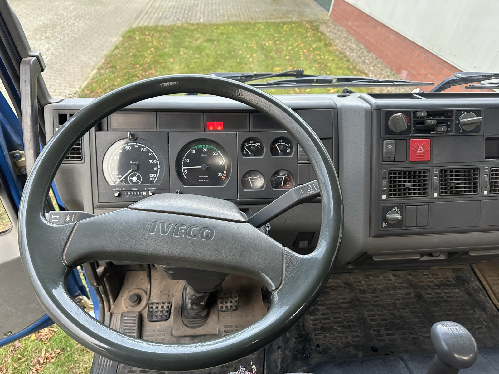 LKW des Typs Iveco EuroCargo 95E21 Modell ML 95 E *Kipper mit Ladekran 12t, Gebrauchtmaschine in Wagenfeld (Bild 11)