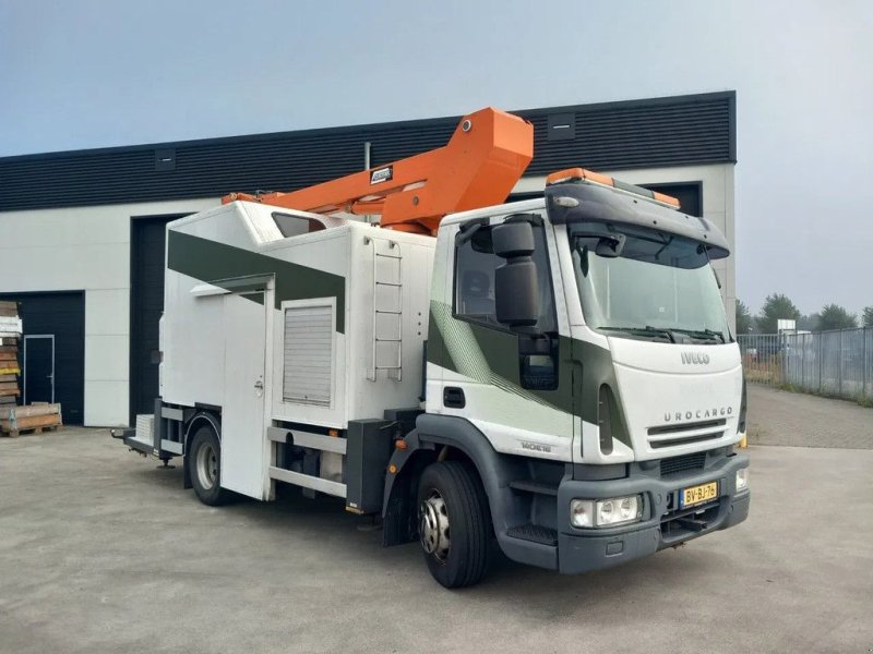 LKW Türe ait Iveco ML 100 ML140E18, Gebrauchtmaschine içinde Groningen (resim 1)