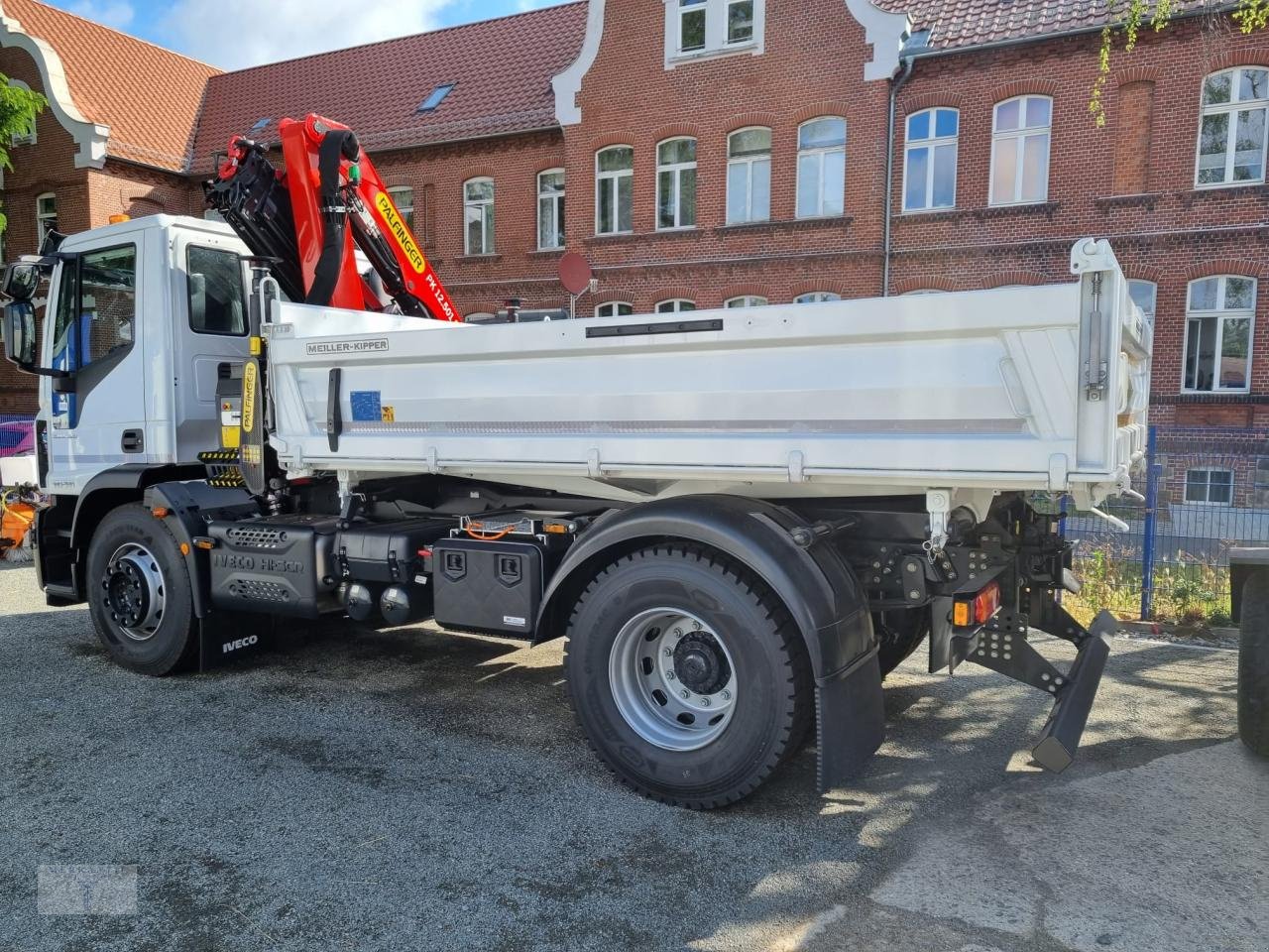 LKW Türe ait Iveco ML180E32K Palfinger Kran, Gebrauchtmaschine içinde Pragsdorf (resim 4)