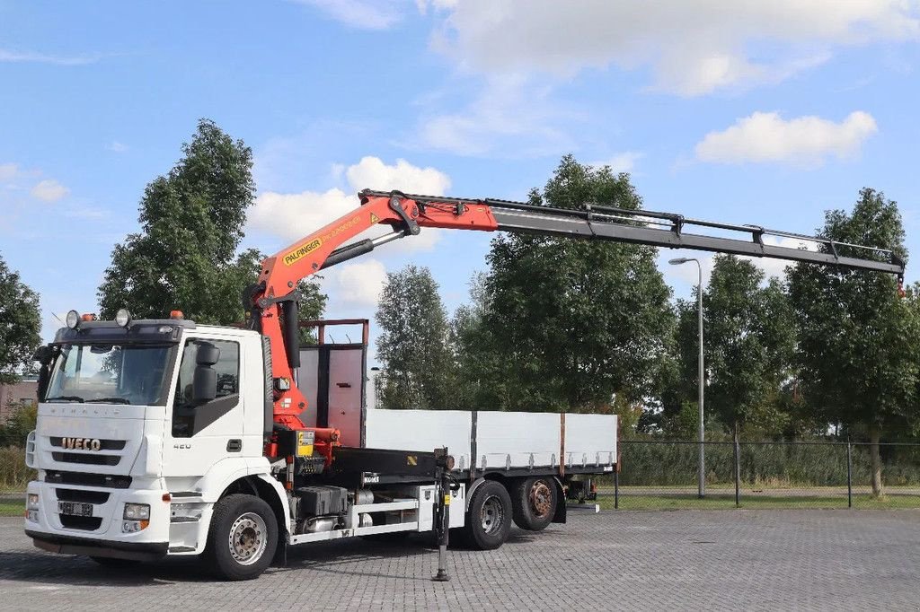 LKW of the type Iveco Stralis 420 6X2 EURO 5 PALFINGER PK22002-EH, Gebrauchtmaschine in Marknesse (Picture 1)