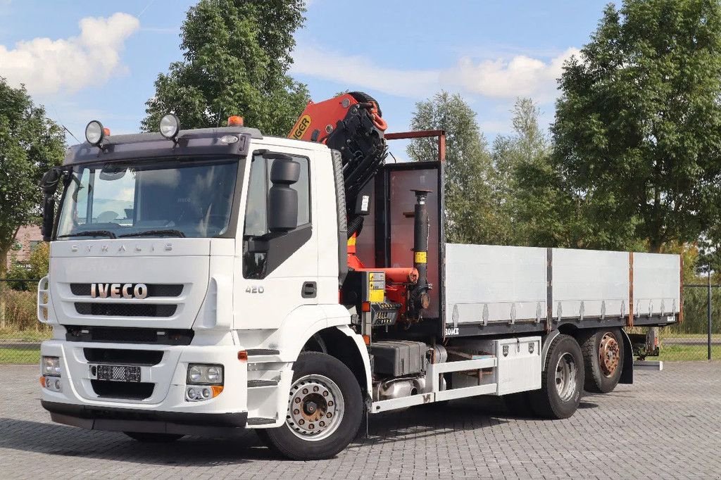 LKW of the type Iveco Stralis 420 6X2 EURO 5 PALFINGER PK22002-EH, Gebrauchtmaschine in Marknesse (Picture 4)