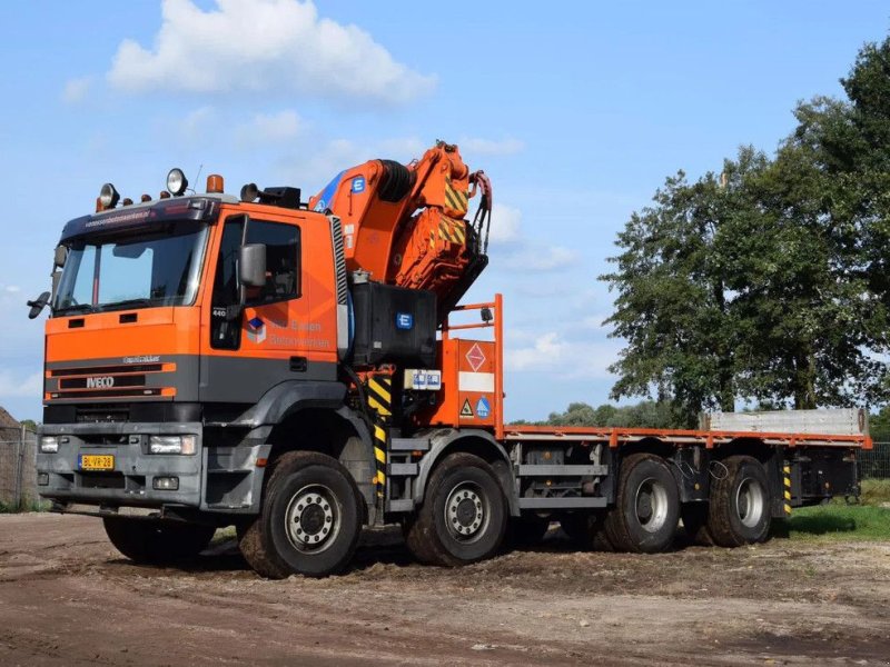 LKW tip Iveco Trakker 410 8X8 + Effer 460/6s + Fly Jib 4s, Gebrauchtmaschine in Harskamp (Poză 1)