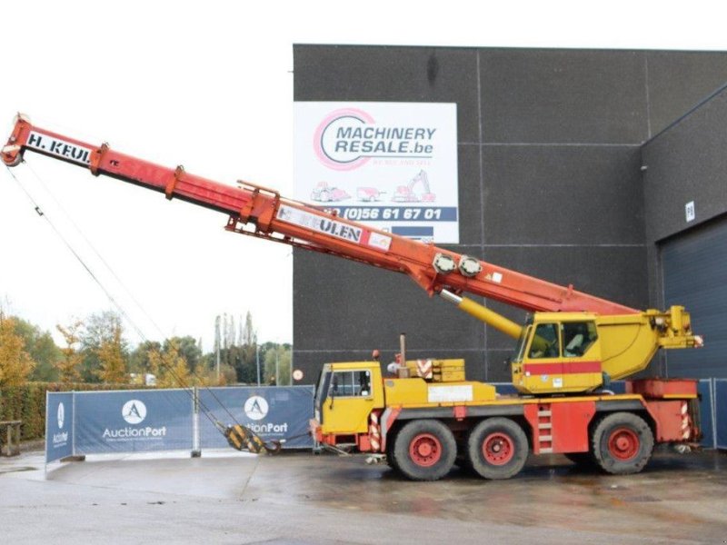 LKW of the type Liebherr LTM 1058/1, Gebrauchtmaschine in Antwerpen (Picture 1)