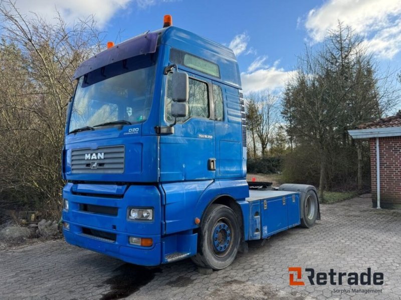 LKW Türe ait MAN 18.350 Reparationsobjekt, Gebrauchtmaschine içinde Rødovre (resim 1)