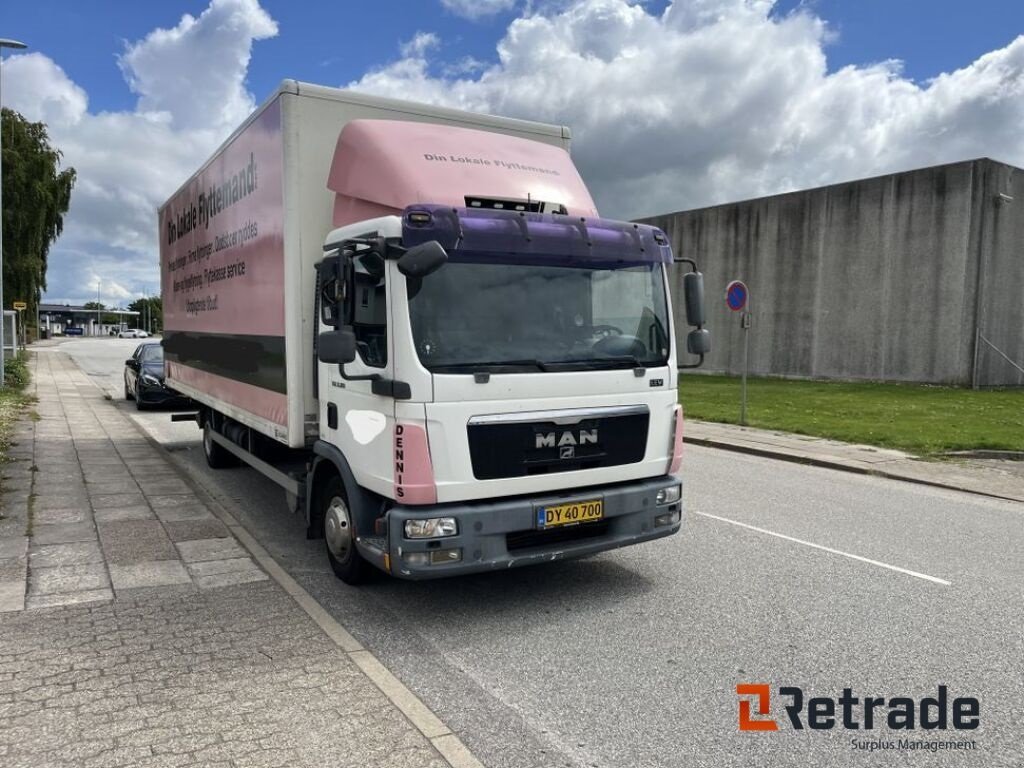 LKW typu MAN 8.180, Gebrauchtmaschine v Rødovre (Obrázok 3)