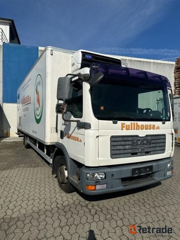 LKW des Typs MAN TGL 12.180 Man TGL 12,210 med køletrailer / MAN TGL 12.210 with Refrigerated Trailer, Gebrauchtmaschine in Rødovre (Bild 2)