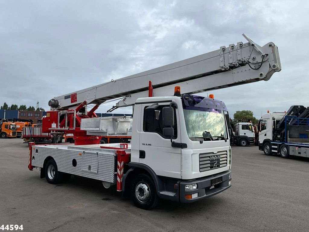 LKW typu MAN TGL 8.180 Klaas 34 Meter Dachdecker-Kran Just 130.489 km!, Gebrauchtmaschine w ANDELST (Zdjęcie 4)