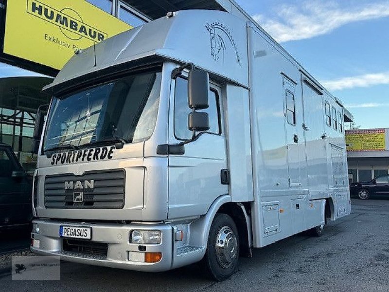 LKW del tipo MAN TGL 8.180 Pferdetransporter LKW  Wohnabteil 8,8t, Gebrauchtmaschine In Gevelsberg (Immagine 1)