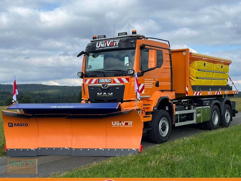 LKW Türe ait MAN TGS 28.520 Allrad mit Lift Lenkachse Multlift Abroller + Streuer + Schneepflug Winterdienst, Gebrauchtmaschine içinde Warmensteinach