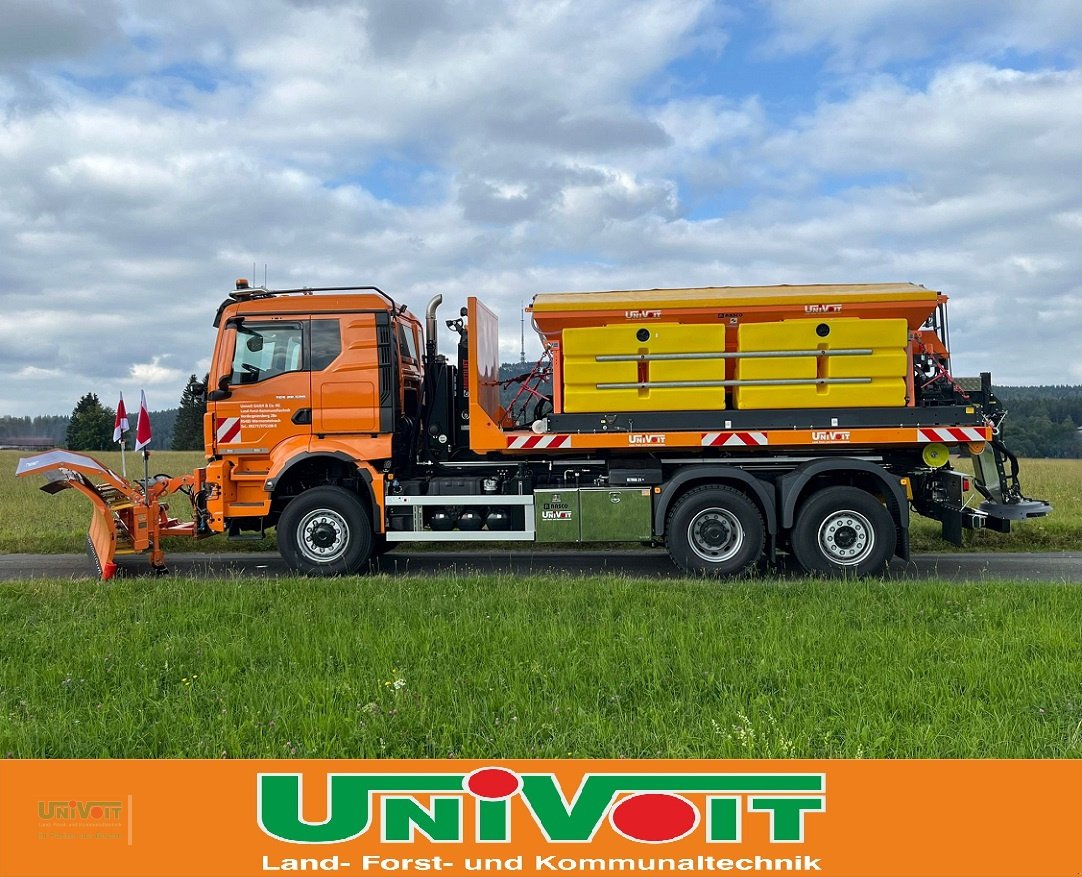 LKW of the type MAN TGS 28.520 Allrad mit Lift Lenkachse Multlift Abroller + Streuer + Schneepflug Winterdienst, Gebrauchtmaschine in Warmensteinach (Picture 16)