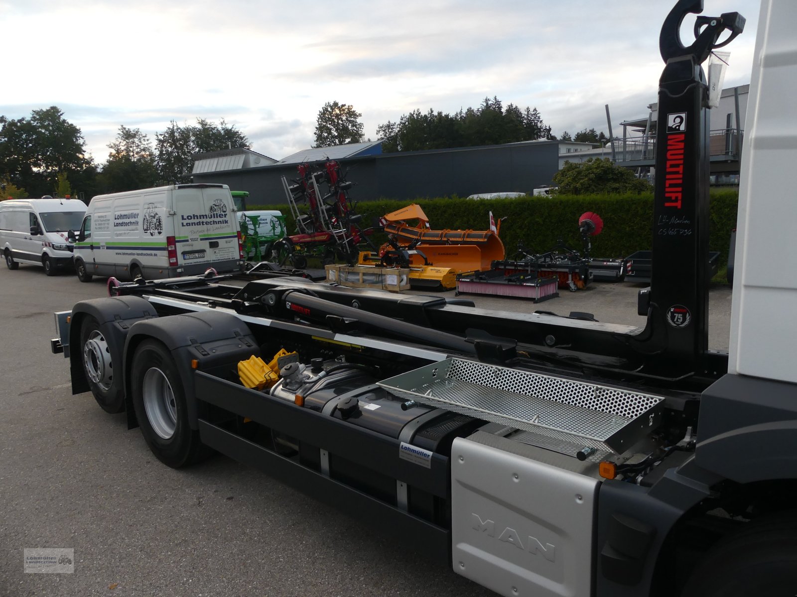 LKW tipa MAN TGS26.470, Neumaschine u Traunreut (Slika 1)