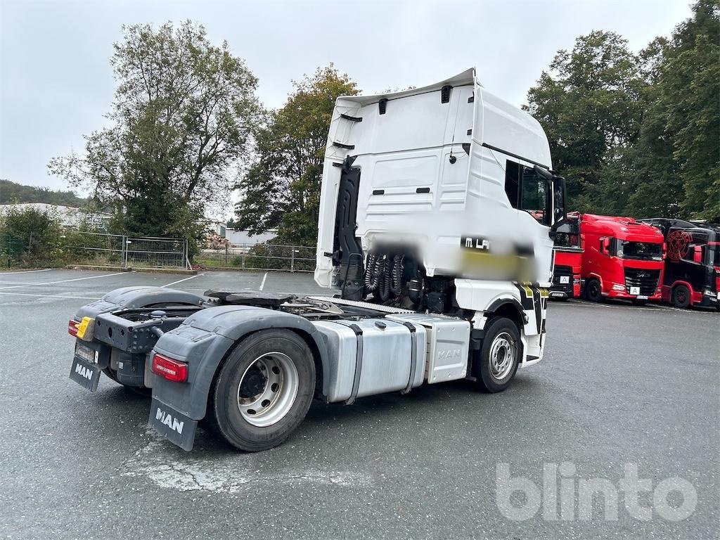 LKW des Typs MAN TGX 18.510, Gebrauchtmaschine in Düsseldorf (Bild 4)