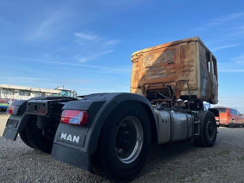 LKW of the type MAN TGX 18.540  4x4 Brandschaden, Gebrauchtmaschine in Schutterzell (Picture 5)