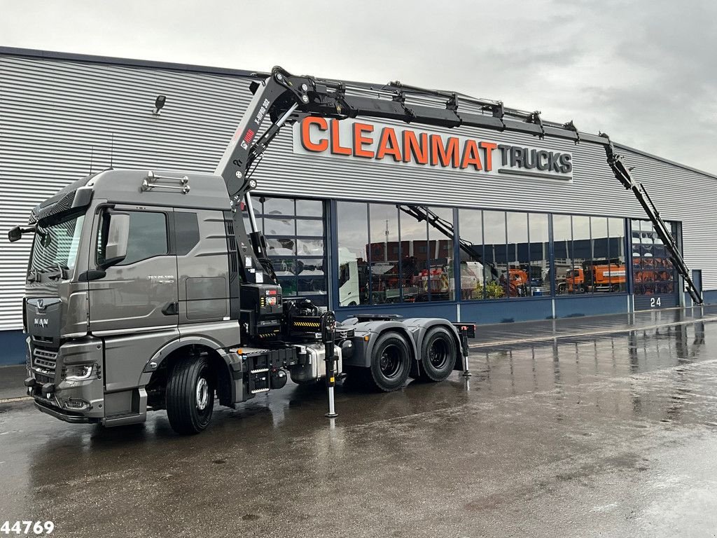 LKW van het type MAN TGX 26.580 6x4 Euro 6 Retarder Hiab 30 Tonmeter laadkraan + Fly-, Neumaschine in ANDELST (Foto 1)