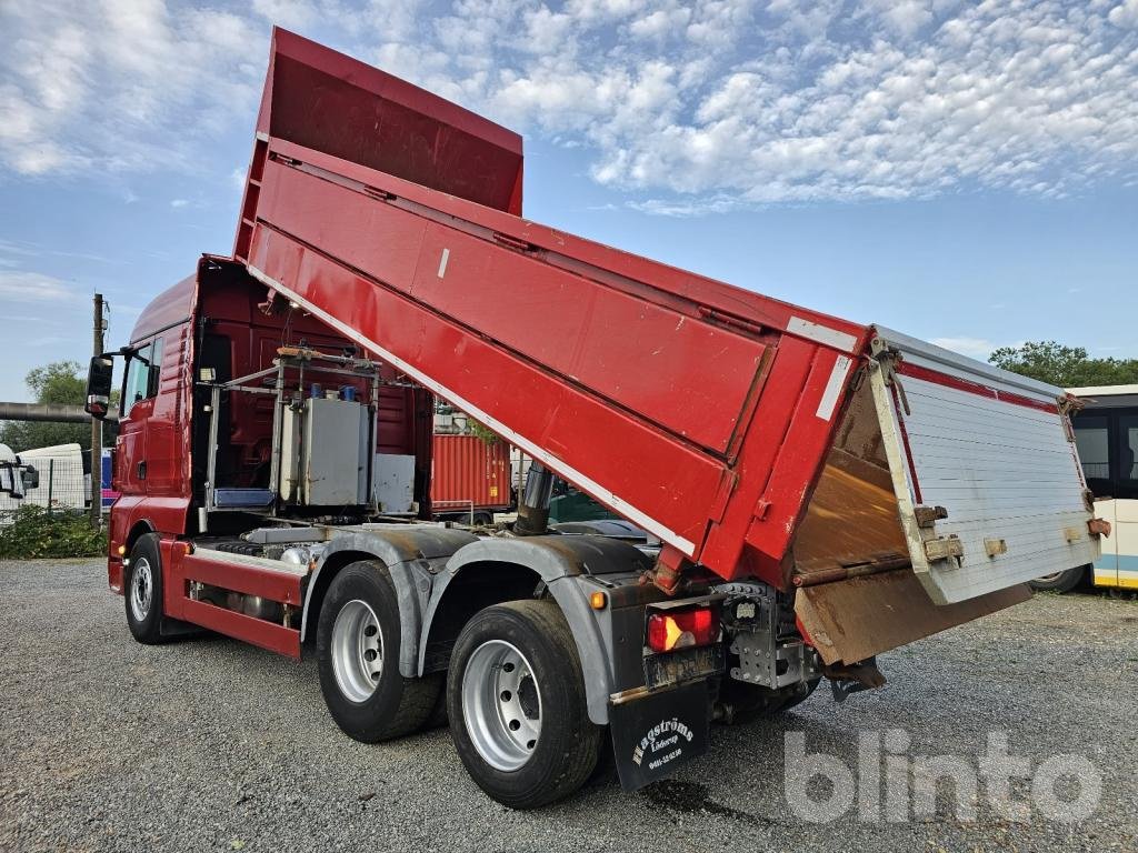 LKW от тип MAN TGX 28.480 6X2-2 BL, Gebrauchtmaschine в Düsseldorf (Снимка 4)