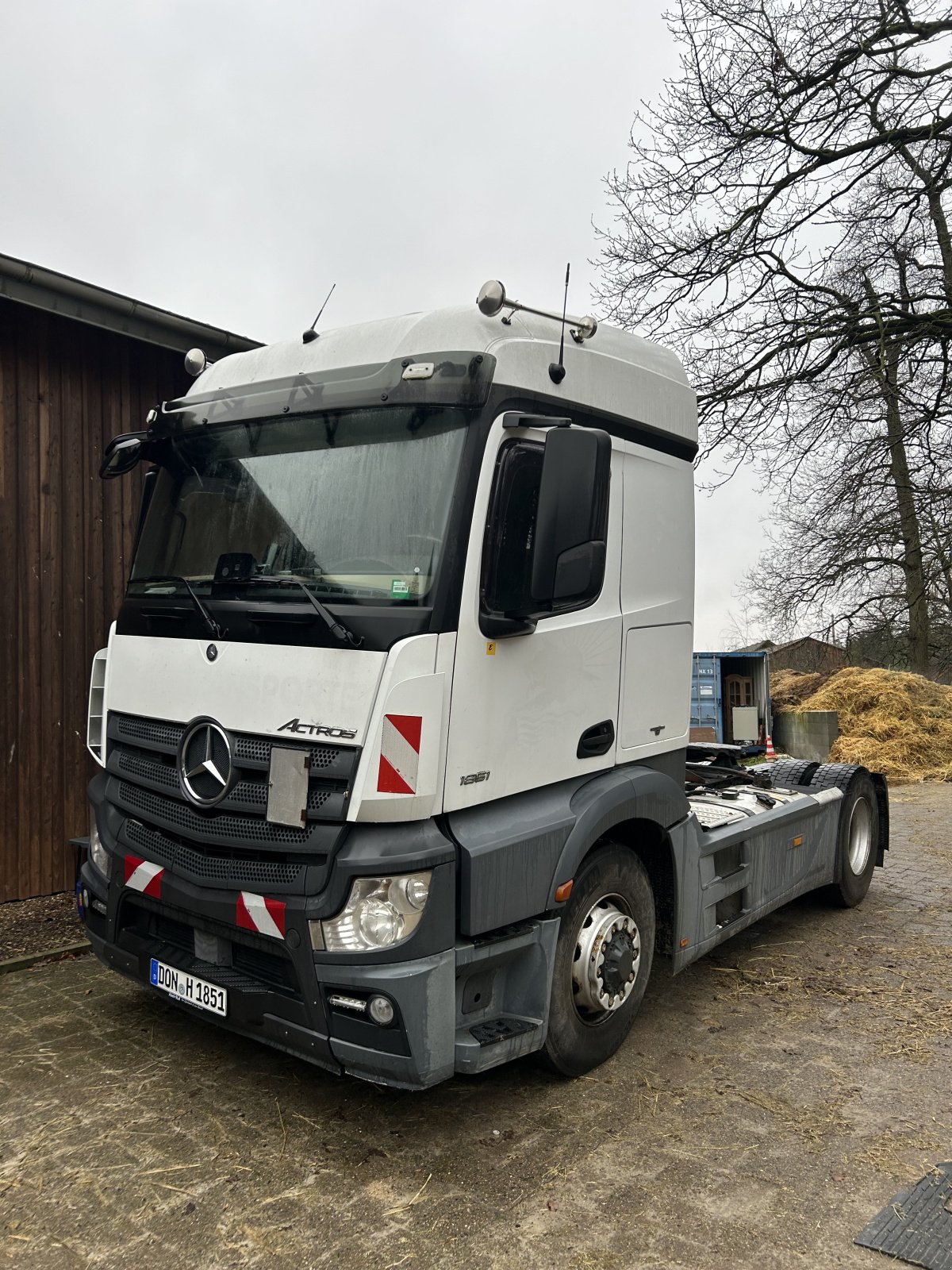 LKW of the type Mercedes-Benz Actros 1851, Gebrauchtmaschine in Monheim (Picture 1)