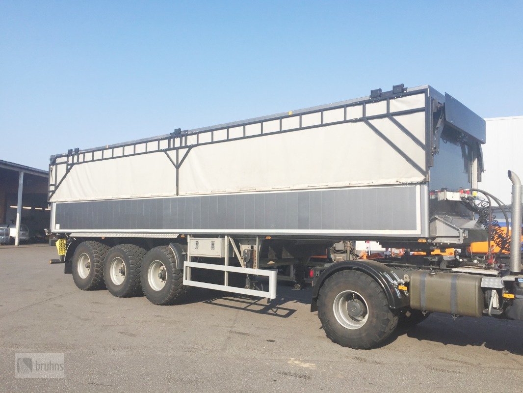 LKW a típus Mercedes-Benz Arocs 2048 Agrotruck-Lof Sattelzugmaschine, Neumaschine ekkor: Karstädt (Kép 20)