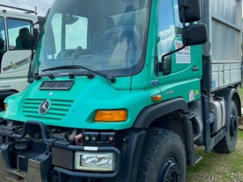 LKW of the type Mercedes-Benz UNIMOG U 400, Gebrauchtmaschine in Uelzen (Picture 1)