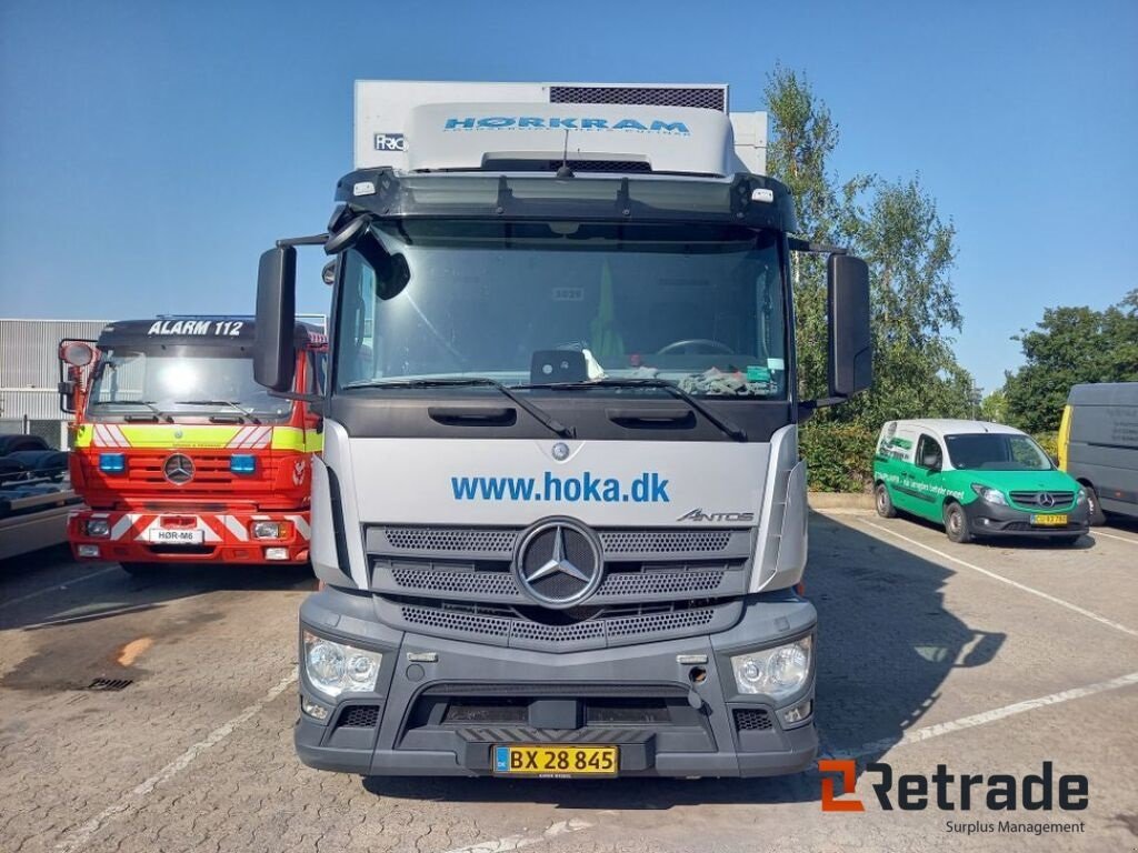 LKW typu Mercedes Antos 2532 6x2 kølebil Bluetec Euro 6, Gebrauchtmaschine w Rødovre (Zdjęcie 2)