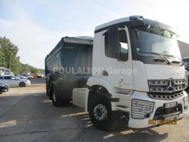 LKW du type Mercedes Arocs, Gebrauchtmaschine en Bourron Marlotte (Photo 2)