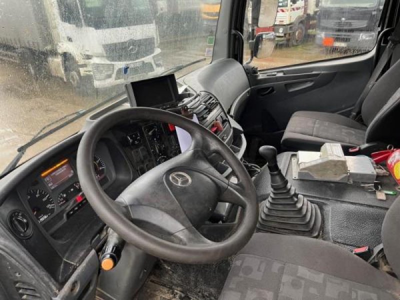 LKW du type Mercedes Axor, Gebrauchtmaschine en Bourron Marlotte (Photo 6)