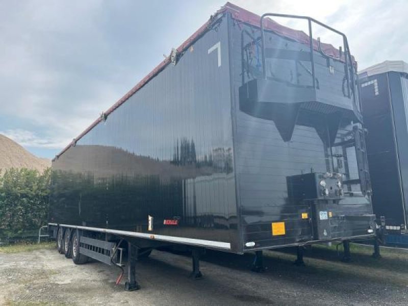 LKW tip Mercedes SK, Gebrauchtmaschine in Bourron Marlotte