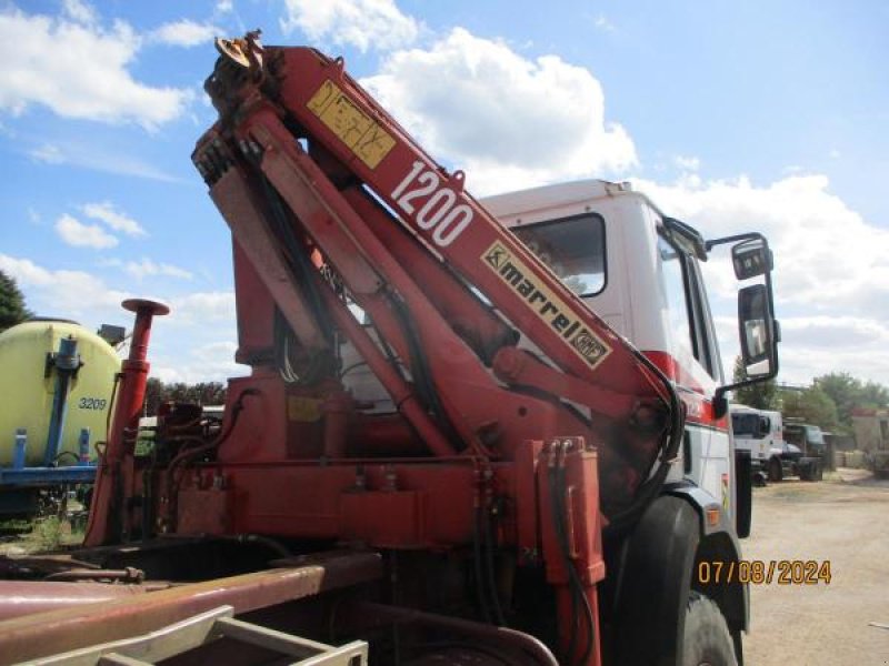 LKW du type Mercedes SK, Gebrauchtmaschine en Bourron Marlotte (Photo 7)