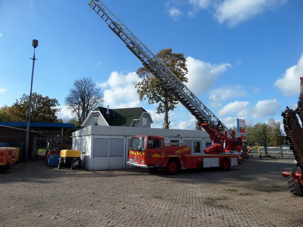 LKW a típus Renault Camiva Ladderwagen 30 meter, Gebrauchtmaschine ekkor: Rucphen (Kép 3)