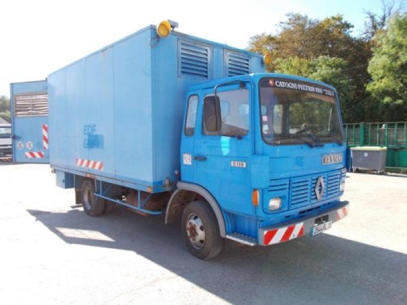 LKW of the type Renault Gamme S, Gebrauchtmaschine in Bourron Marlotte (Picture 1)