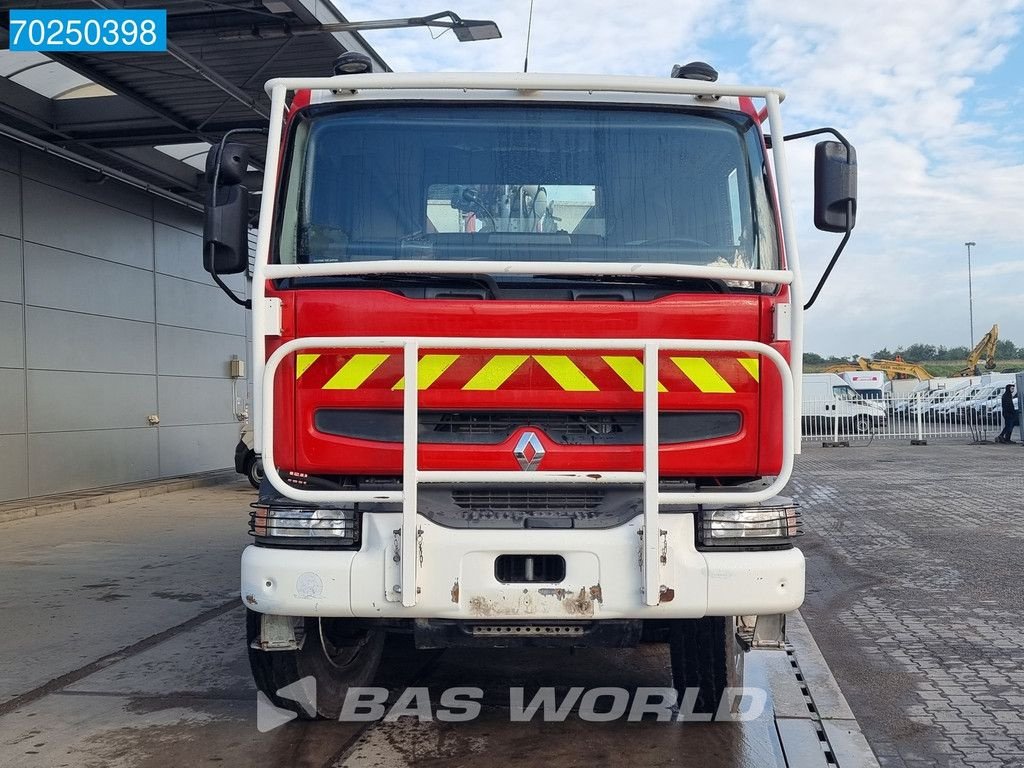 LKW of the type Renault Kerax 420 8X4 SIDES 14.500ltr Fire truck Manual Retarder Euro 3, Gebrauchtmaschine in Veghel (Picture 3)