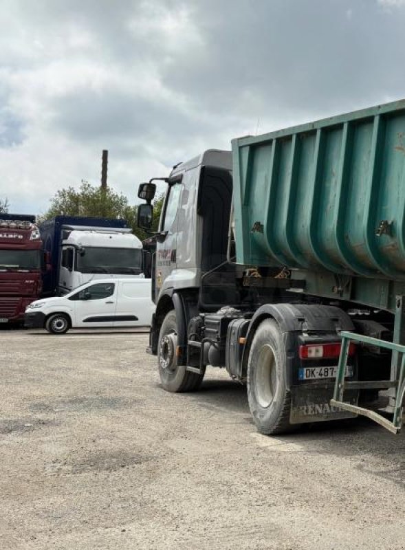 LKW del tipo Renault Kerax 450, Gebrauchtmaschine en Bourron Marlotte (Imagen 9)