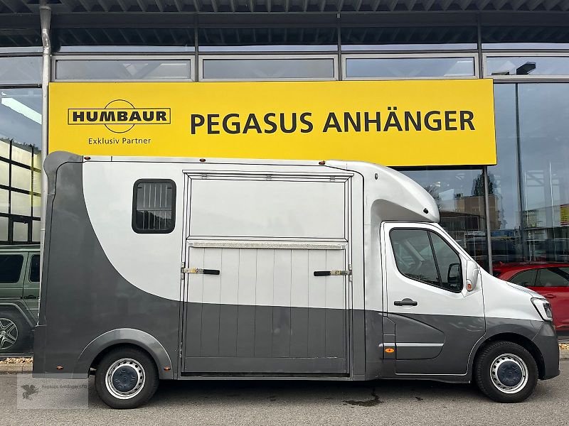 LKW van het type Renault Master 2 Pferdetransporter Hengstausst. 1.Hnd, Gebrauchtmaschine in Gevelsberg (Foto 3)