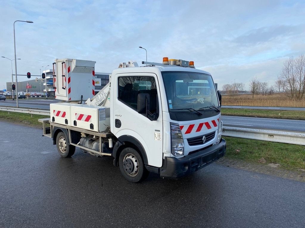 LKW типа Renault Maxity 110.325.1.1 COMILEV EN80TVL, Gebrauchtmaschine в Velddriel (Фотография 2)