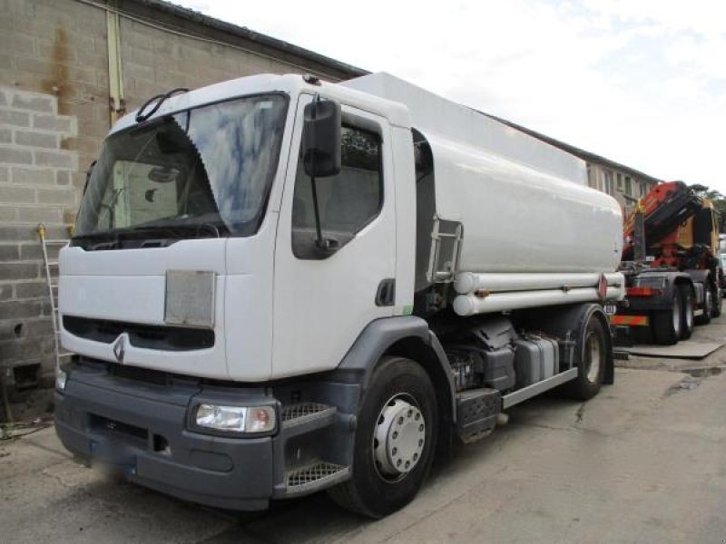 LKW of the type Renault Premium, Gebrauchtmaschine in Bourron Marlotte