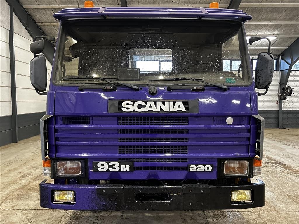 LKW van het type Scania 93 M - KUN 85.000 km, Gebrauchtmaschine in Haderup (Foto 2)